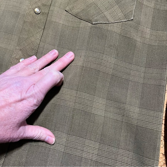 Khaki Pearl Snap Plaid Shirt With Gold Skull & Dots Sz S/M - Picture 16 of 16